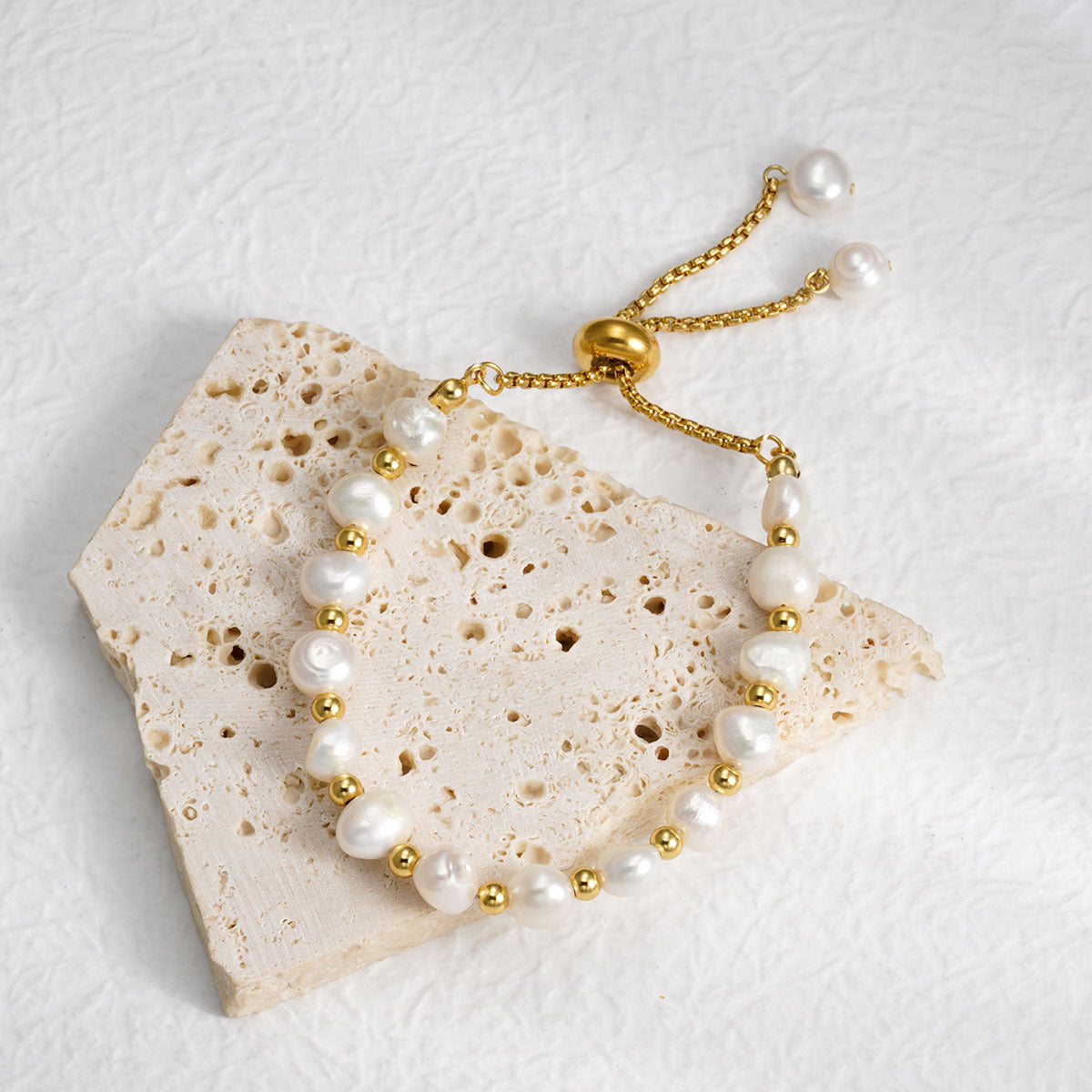 Freshwater Pearl & Gold Bead Adjustable Bracelet